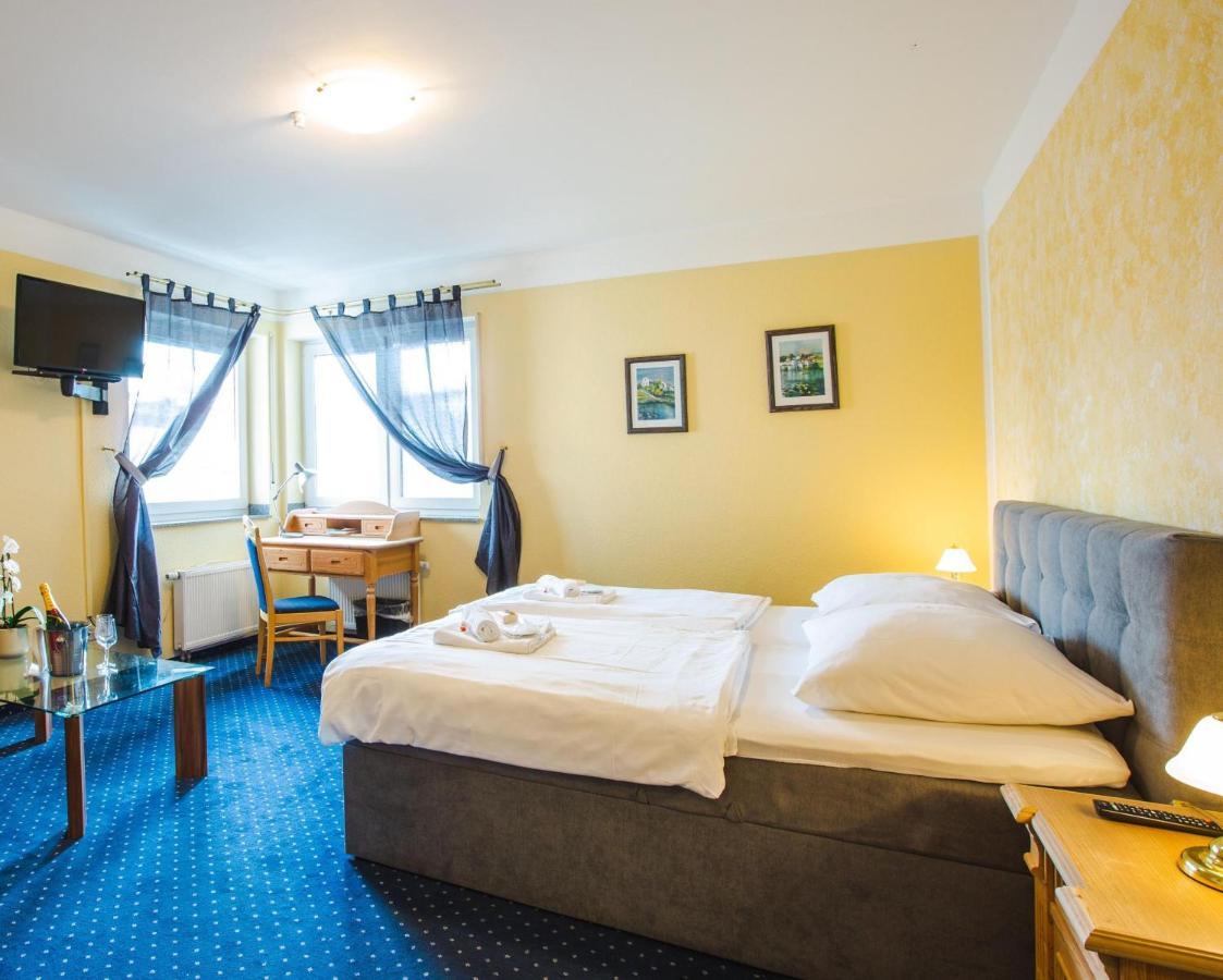 Hotel Altstadt Wassenberg Szoba fotó